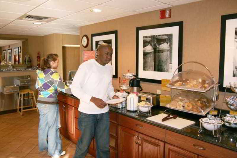 Hampton Inn Sedona Restaurant photo